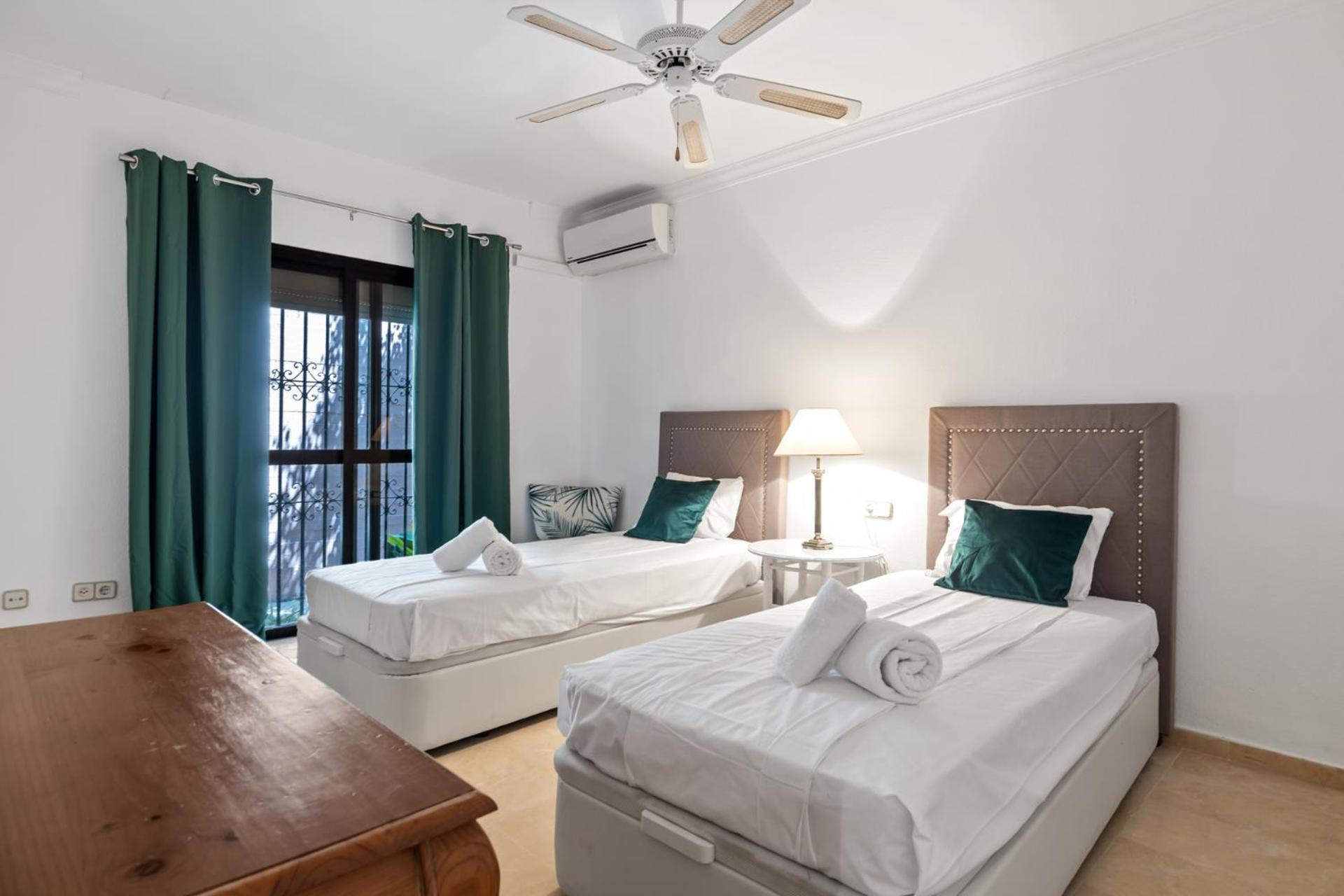 Apartment Club Sierra Sleek Puerto Banus By Costarentals - Ref M1 *